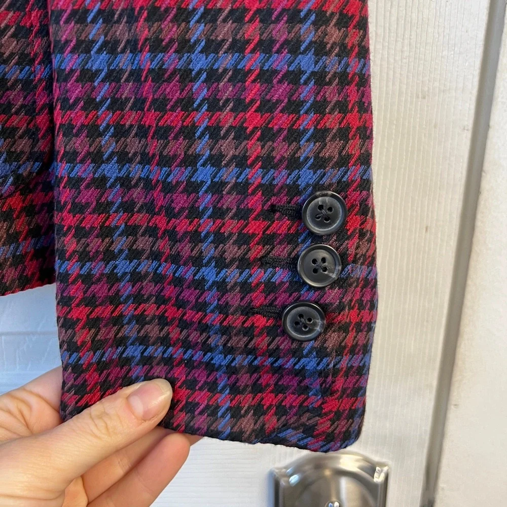 Trina Turk Jezabel Jacket - Picture 7 of 10